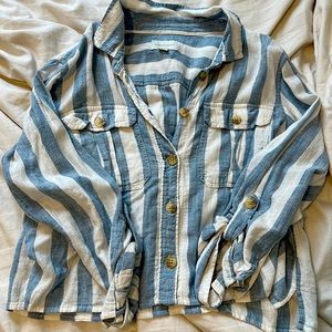 American Eagle blue & white striped long sleeve button up.